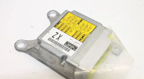 Toyota Prius (XW30) Airbag control unit/module 8917047090 1503002291
