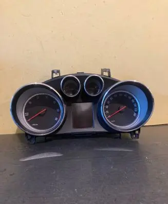 Opel Mokka Speedometer (instrument cluster) A2C90117600