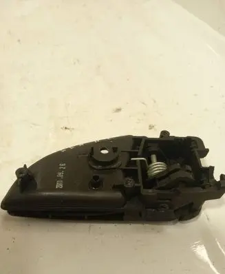 KIA Ceed Front door interior handle 826111H000