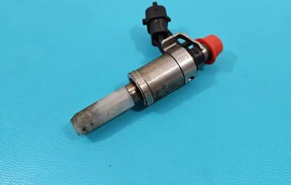 Land Rover Discovery Sport Fuel injector 0261500417 IMPRK1360851