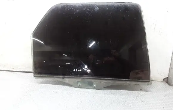 Ford Maverick Rear door window glass
