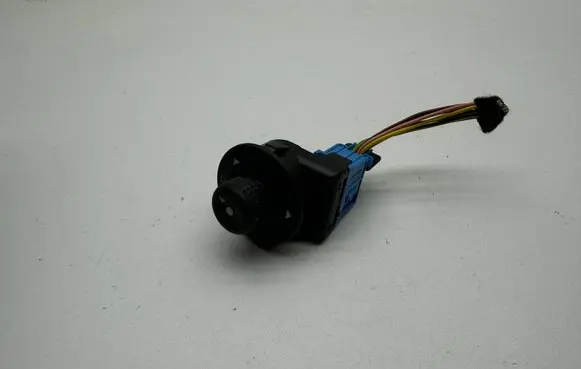 Citroen Berlingo Wing mirror switch 185526