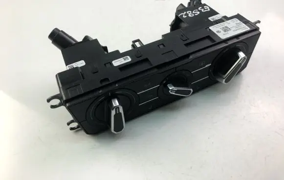 Volkswagen Golf VII Climate control unit 2G1820045Q
