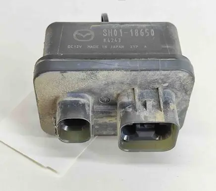 Mazda 6 Glow plug pre-heat relay SH0118650