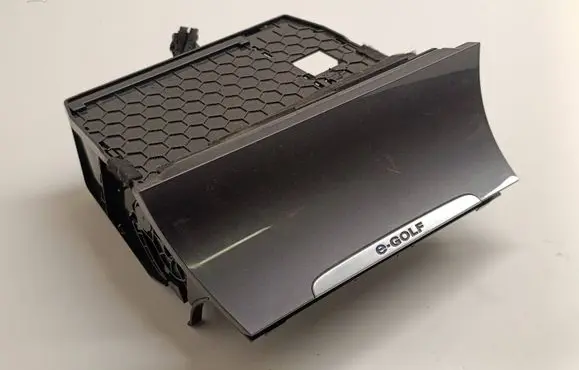 Volkswagen e-Golf Car ashtray 5G1863391