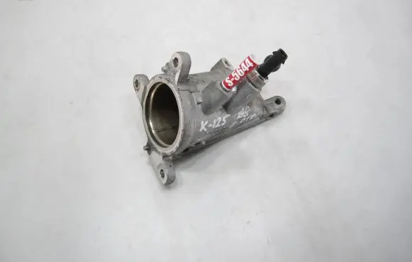 Volkswagen PASSAT B8 Engine shut-off valve 04L128637A