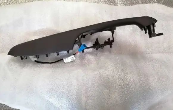 Mercedes-Benz GLS X167 Other front door trim element A1677202602
