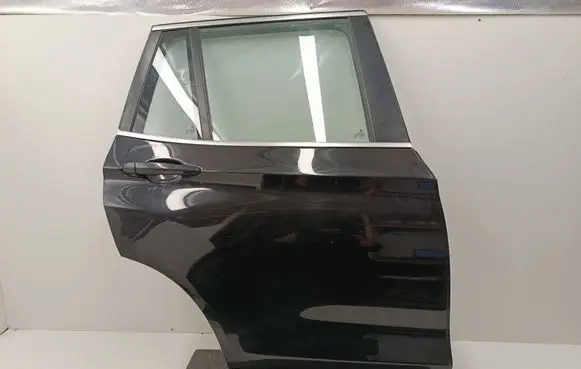 Rear door