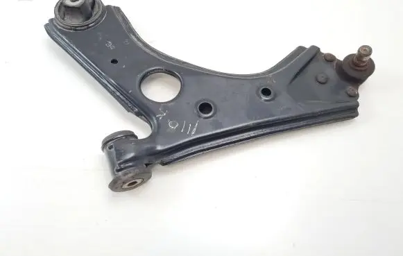 Opel Combo D Front lower control arm/wishbone 51809488