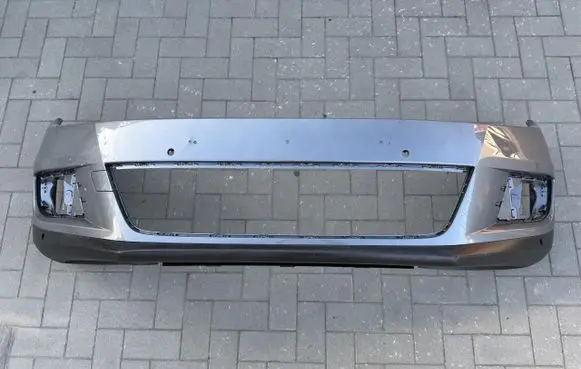 Volkswagen Tiguan Front bumper 5N0807221K