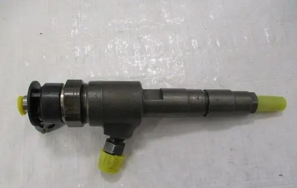 Peugeot 307 Fuel injectors set 0445110566