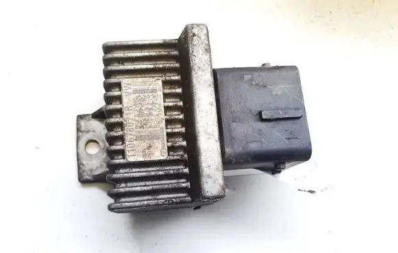 Glow plug pre-heat relay