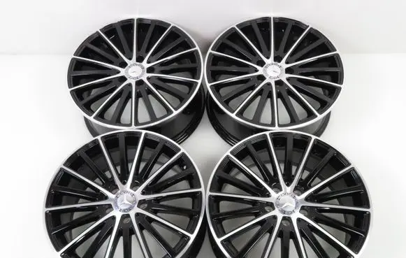 Mercedes-Benz C W205 R18 alloy rim A2054011401