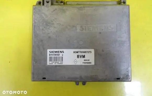 Renault Megane I Engine control unit/module S111730121B HOM7700867273