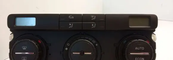 Skoda Octavia Mk2 (1Z) Climate control unit
