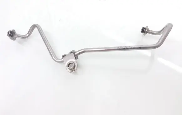Skoda Fabia Mk3 (NJ) Turbo turbocharger oiling pipe/hose 04C145140A