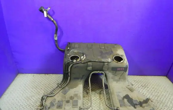 Audi A8 S8 D3 4E Fuel tank 4E0201021M