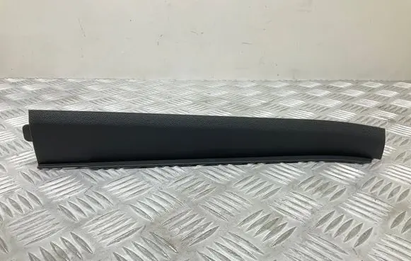 Volkswagen Tiguan Other sill/pillar trim element 5NA868223