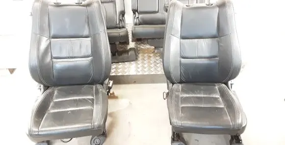 Seat set