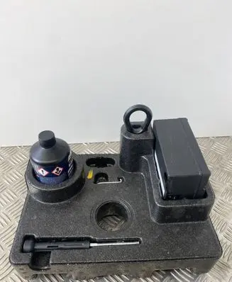 Seat Ibiza IV (6J,6P) Tool set 2G0012115J