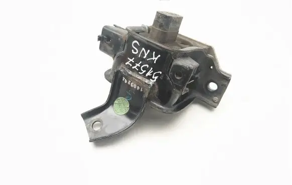 Hyundai i10 Engine mount bracket
