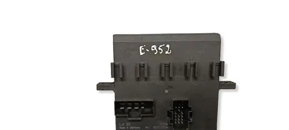 Audi A4 S4 B7 8E 8H Comfort/convenience module 8E0907279L 10012006