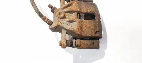 Renault Clio IV Front brake caliper