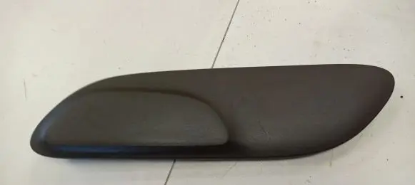 Chrysler Pacifica Centre console side trim rear 6307750 5RH90GTVAB