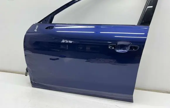 Audi A4 S4 B9 8W Front door