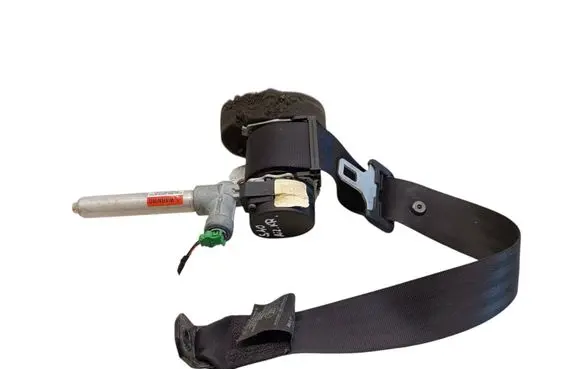 Volvo S40 Rear seatbelt 8639547