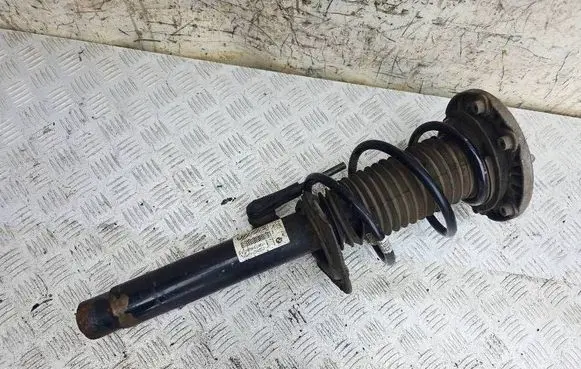 BMW 2 F22 F23 Front shock absorber with coil spring 6873723 31316873723