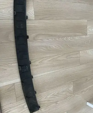 Volvo V50 Front bumper lip 