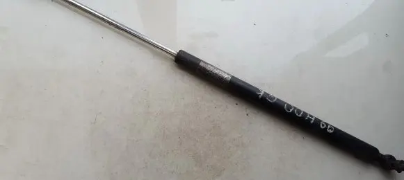 Honda Civic Tailgate/trunk strut/damper