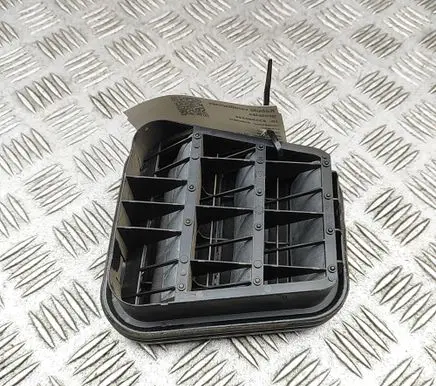 Iveco Daily 6th gen Quarter panel pressure vent 5801750778