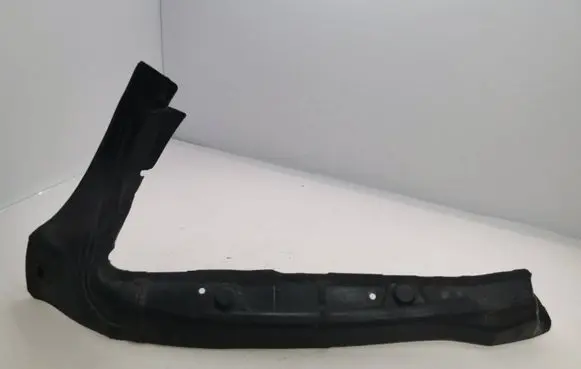 Audi A5 8T 8F Fender end trim 8T0821112