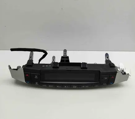 Lexus CT 200H Interior fan control switch 5590076060