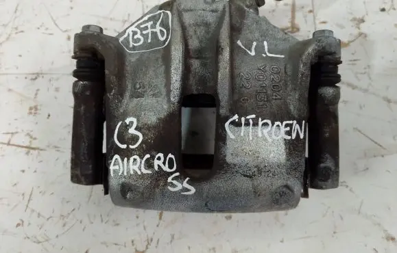 Peugeot 208 Front brake caliper 0204Y011131