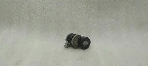 Mercedes-Benz C W205 Belt tensioner pulley A6512002570