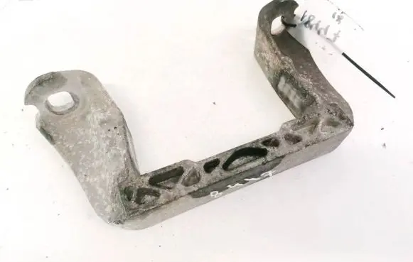 Volvo V50 Engine mounting bracket 3M516037A 3M51-6037A