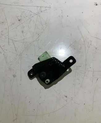 BMW X3 E83 Airbag deployment crash/impact sensor 657734185390