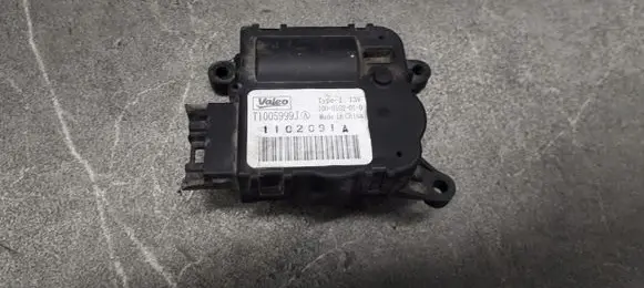 Renault Laguna III A/C air flow flap actuator/motor 