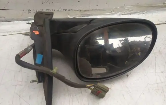Chrysler Neon II Front door electric wing mirror