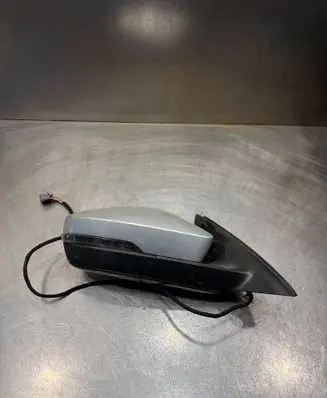 Skoda Octavia Mk3 (5E) Front door electric wing mirror 021275