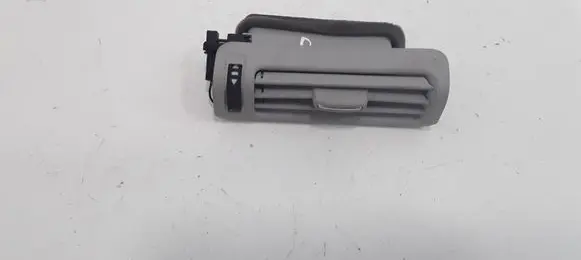 Audi A6 S6 C6 4F Air vent grill in roof 