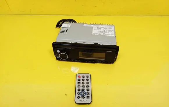 Peugeot 107 Radio/CD/DVD/GPS head unit 