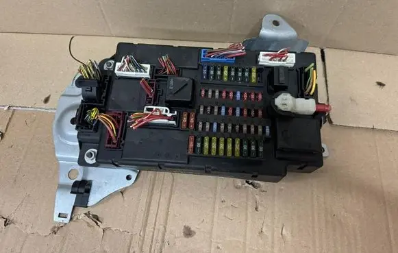 Mini One - Cooper Coupe R56 Trunk lid opening control unit 7586134