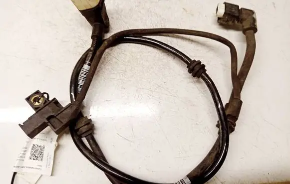 Mercedes-Benz E W213 ABS brake wheel speed sensor A2135403800