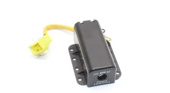 Mitsubishi L200 Passenger airbag on/off switch 8610A047