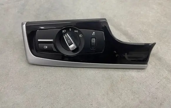 BMW 5 F10 F11 Light switch 9204067
