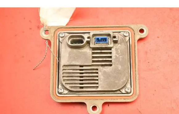 Tesla Model S Voltage converter/converter module A70525700DG